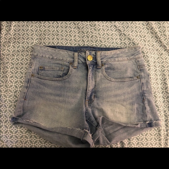 American Eagle Jean Shorts - Picture 1 of 3